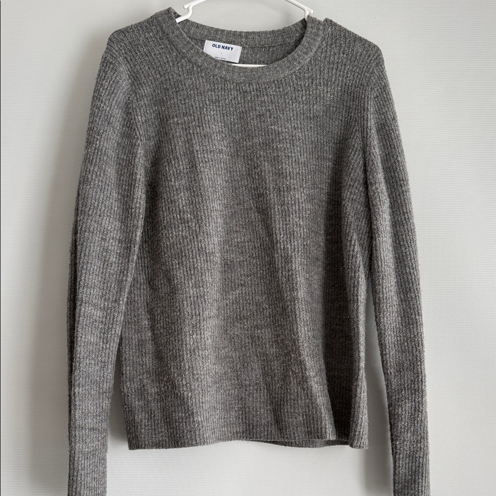 Old Navy Gray Ribbed Crewneck Sweater - Heathered Gray